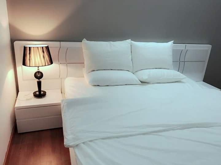 Linda Boutique Homestay Ha Long Esterno foto